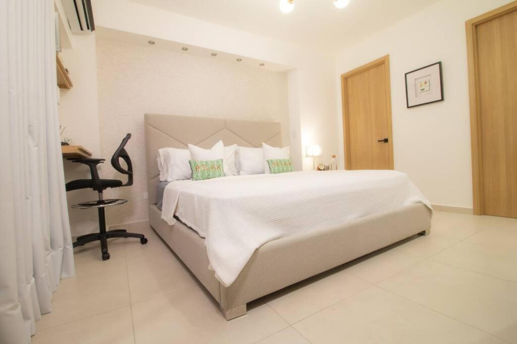 Newly 1 Bedroom Apartment By Galeria 360 Santo Domingo Exterior photo